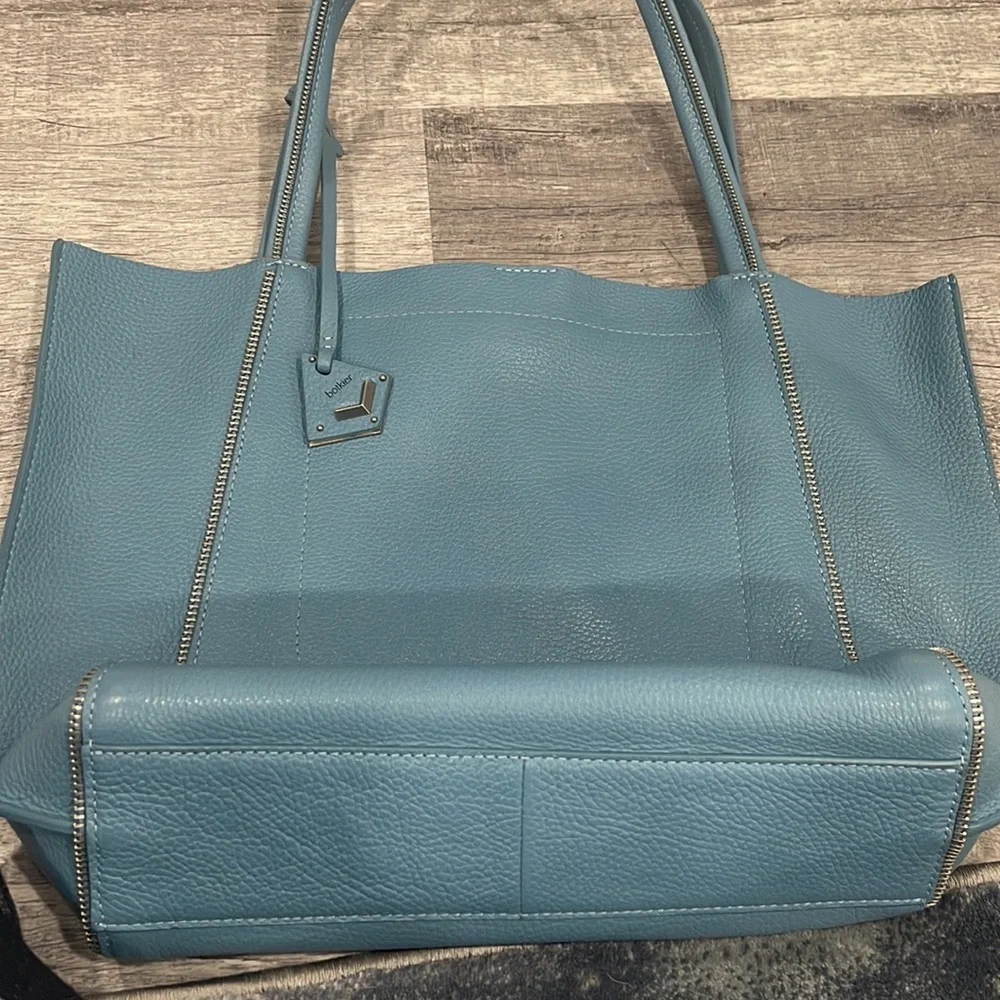 Botkier - Picture 10 of 10